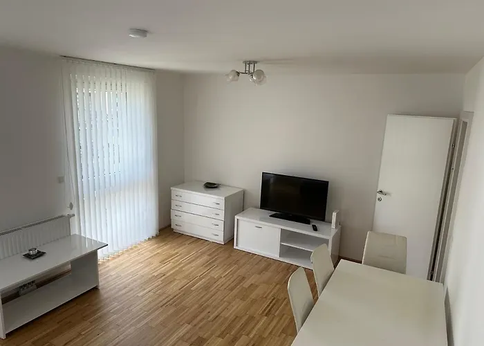 Hauptbahnhof Am Park Apartment Wien