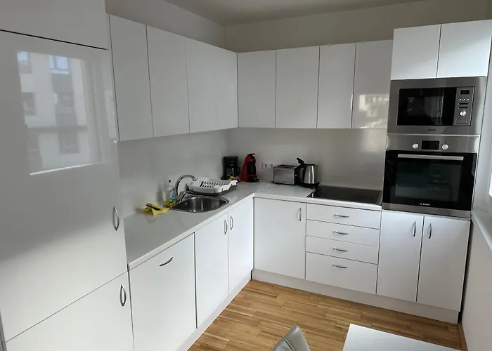 Hauptbahnhof Am Park Apartment Wien